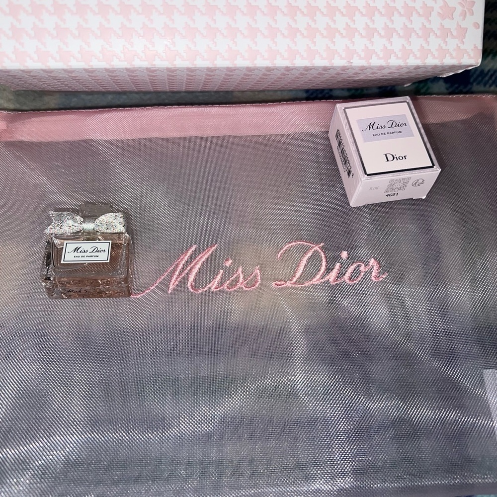 Miss Dior Perfume 5ml with Pink Mesh Pouch, box